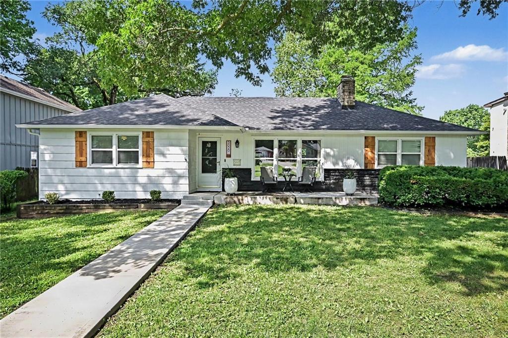 Listing Photo MLS #HMS2622417
