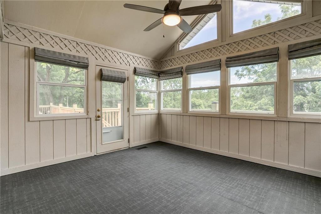 Listing Photo MLS #HMS2622426