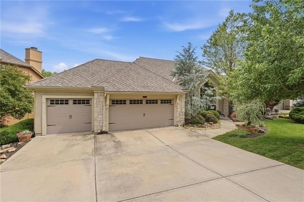 Listing Photo MLS #HMS2622447