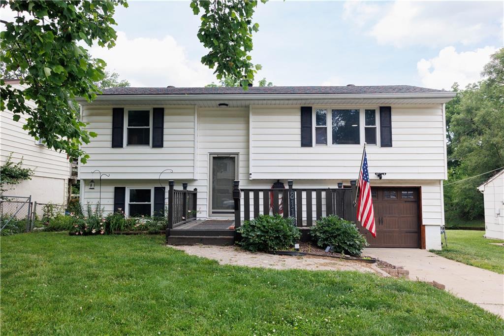 Listing Photo MLS #HMS2622582