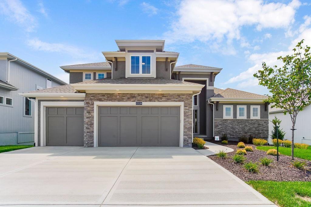 Listing Photo MLS #HMS2622603