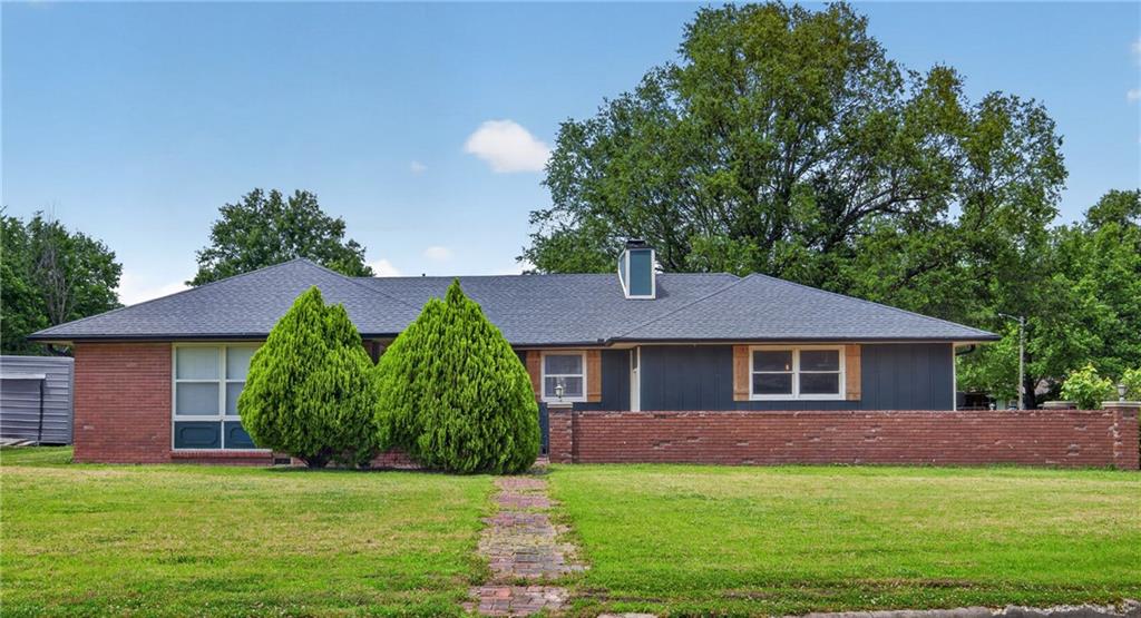 Listing Photo MLS #HMS2622605