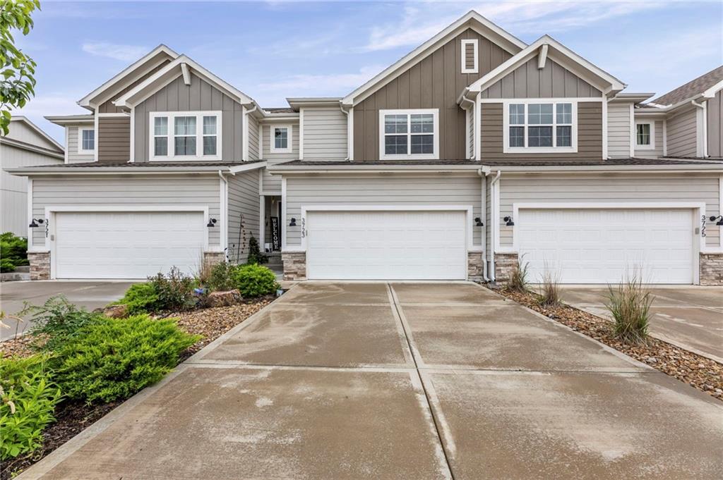 Listing Photo MLS #HMS2622614