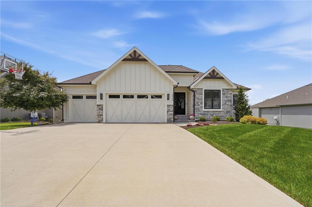 Listing Photo MLS #HMS2622636