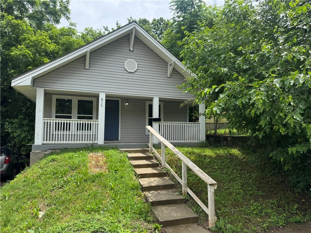 Listing Photo MLS #HMS2622653