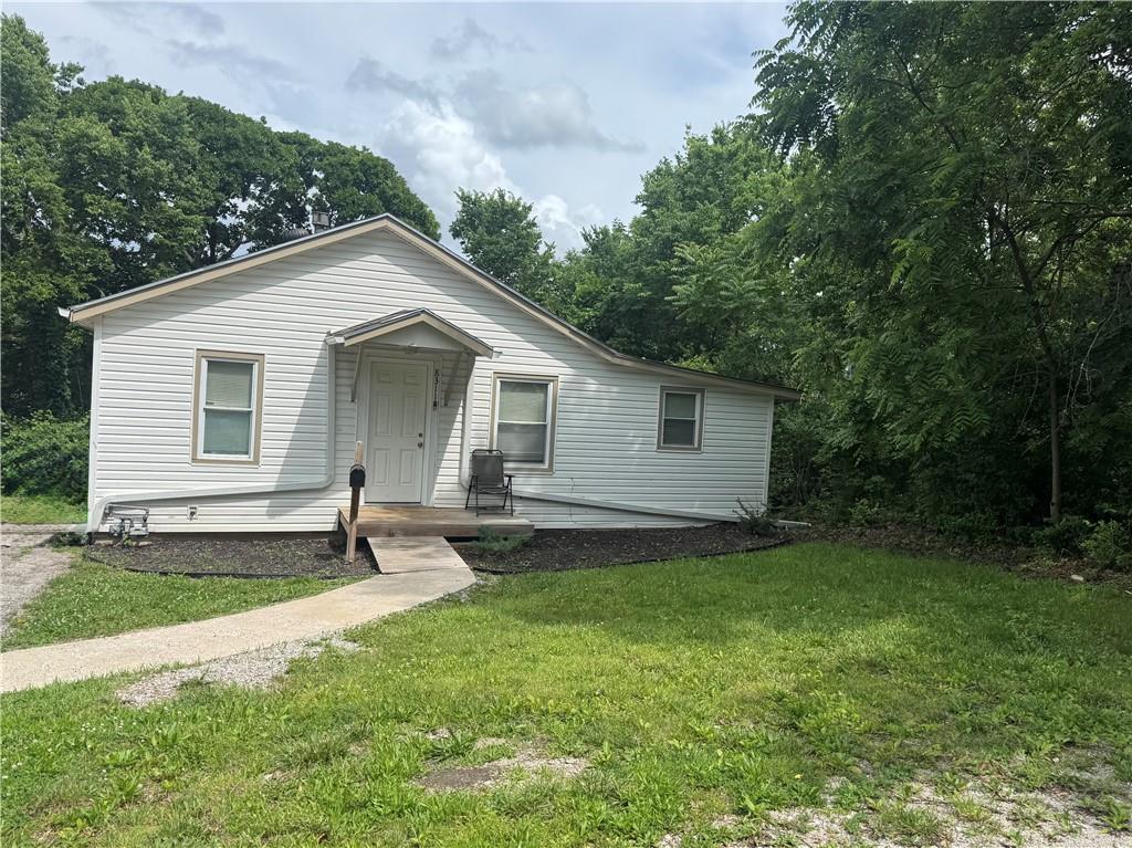 Listing Photo MLS #HMS2622666