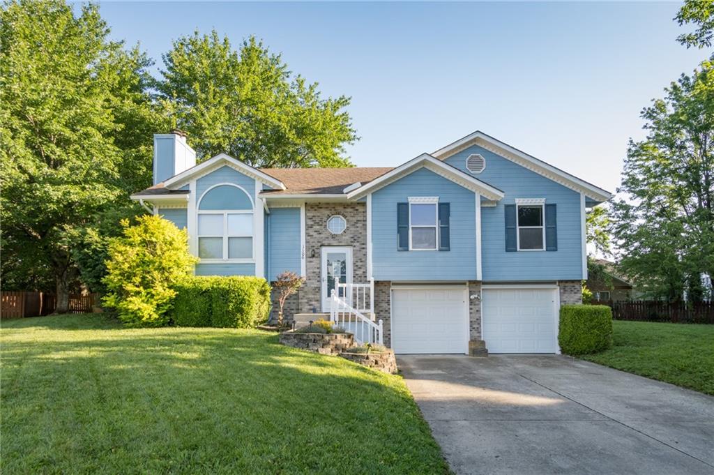 Listing Photo MLS #HMS2622671