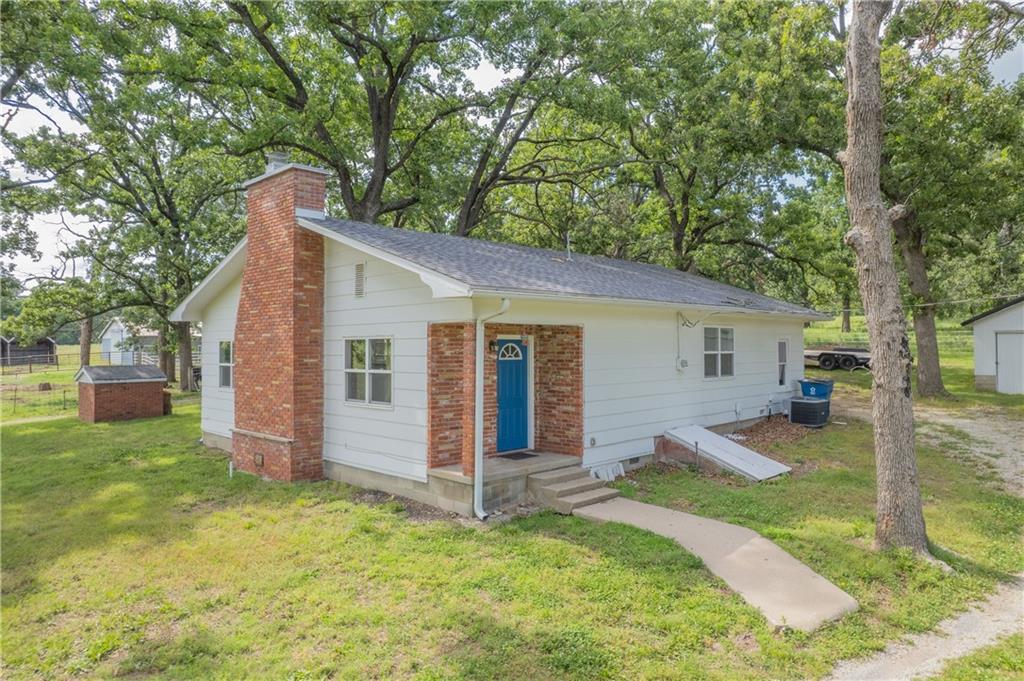 Listing Photo MLS #HMS2622780