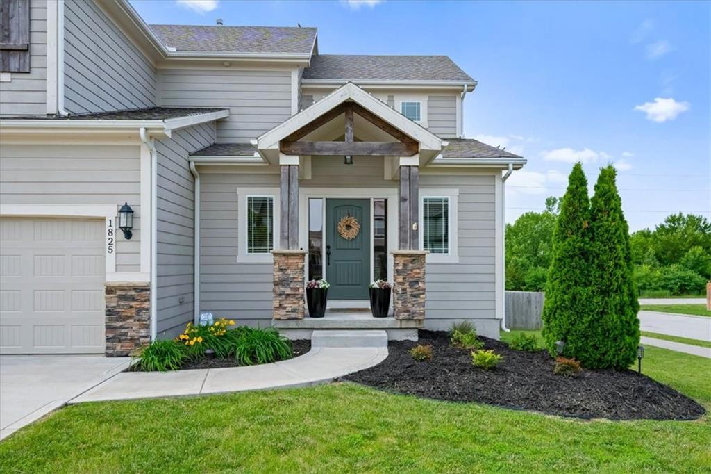 Listing Photo MLS #HMS2622816
