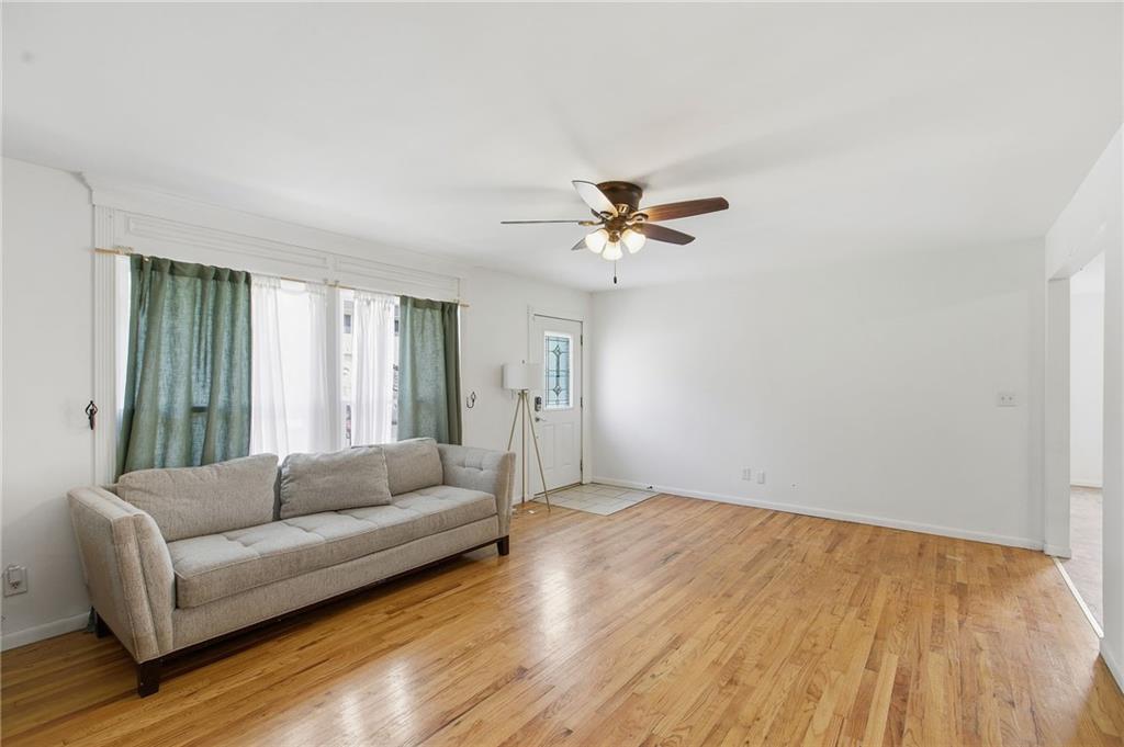 Listing Photo MLS #HMS2622831