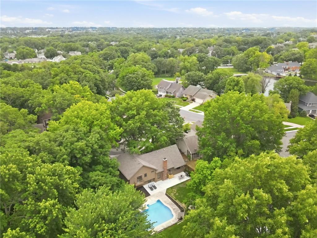 Listing Photo MLS #HMS2622921