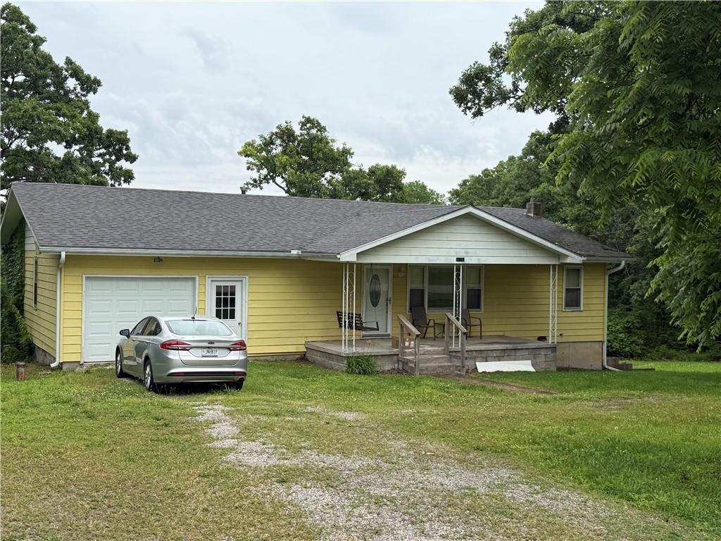 Listing Photo MLS #HMS2622925