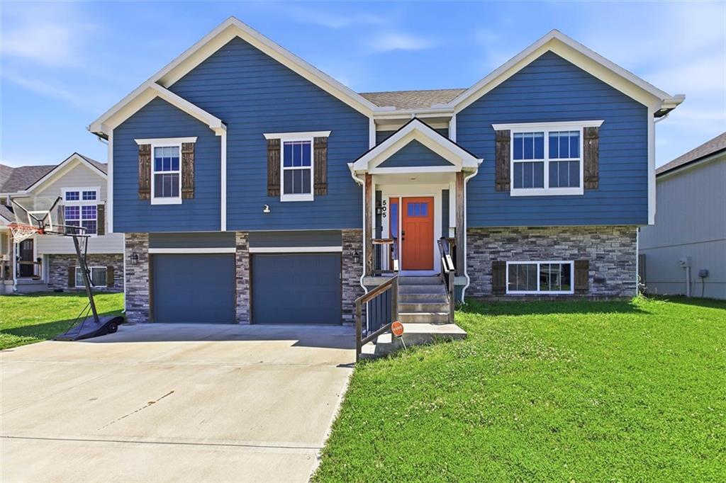 Listing Photo MLS #HMS2622932