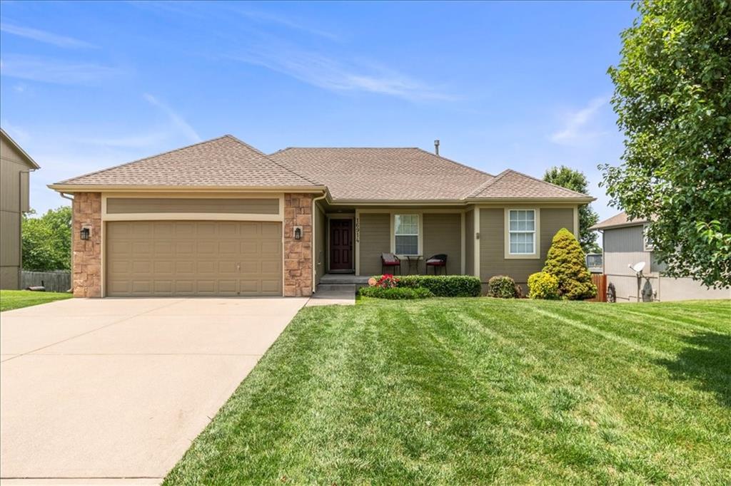 Listing Photo MLS #HMS2623047