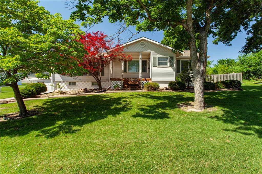 Listing Photo MLS #HMS2623051