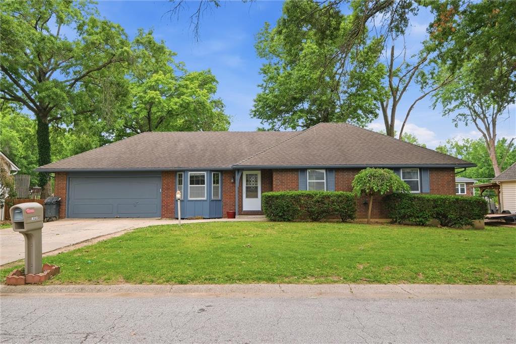 Listing Photo MLS #HMS2623086