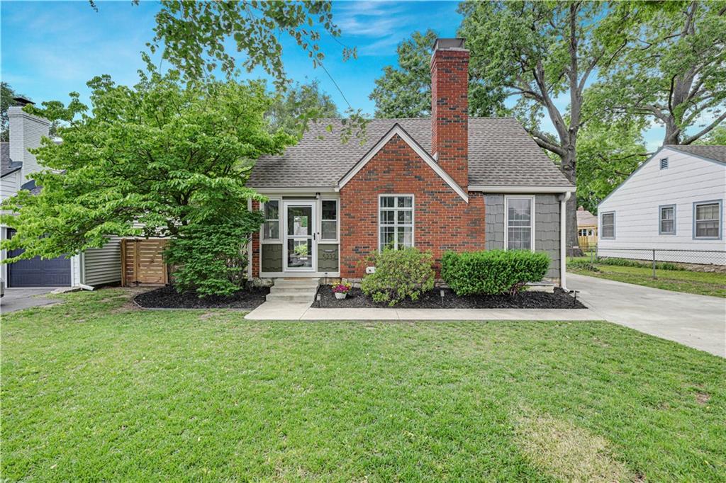 Listing Photo MLS #HMS2623107