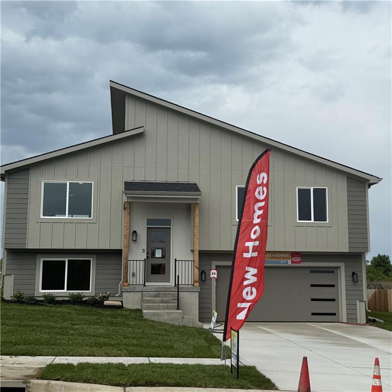 Listing Photo MLS #HMS2623113