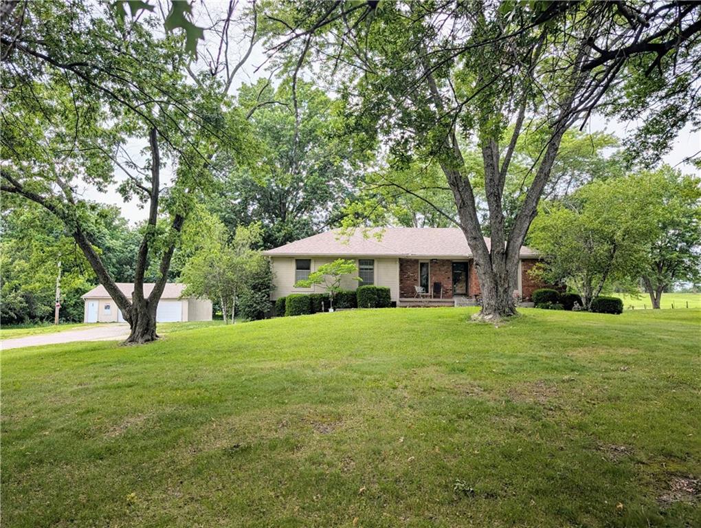Listing Photo MLS #HMS2623123