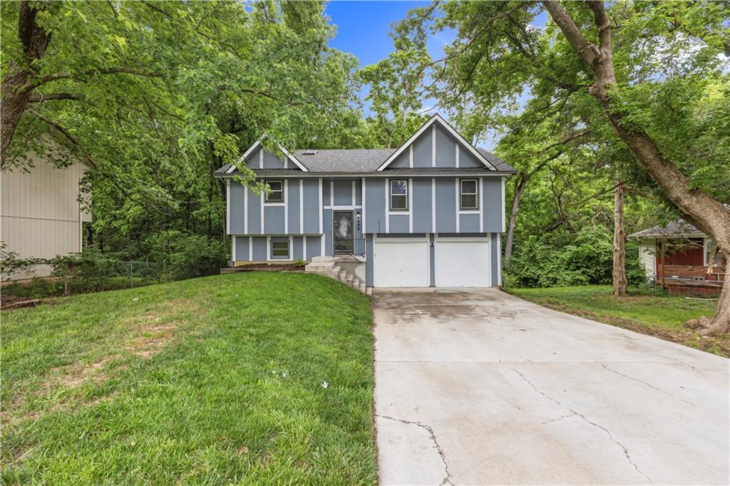 Listing Photo MLS #HMS2623125