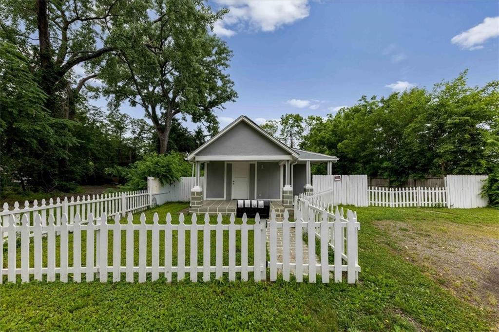 Listing Photo MLS #HMS2623127