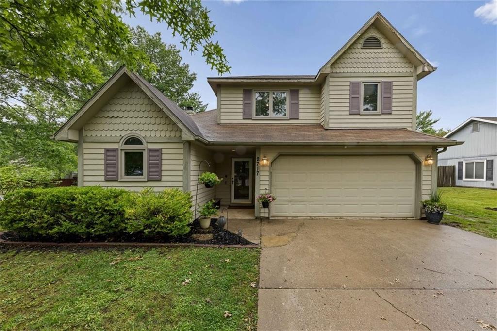 Listing Photo MLS #HMS2623157