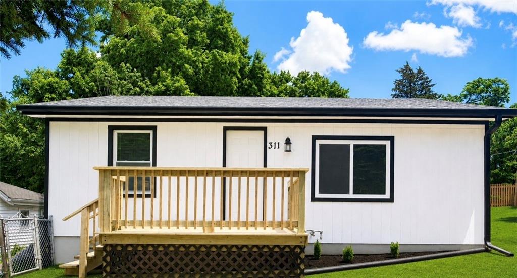Listing Photo MLS #HMS2623180