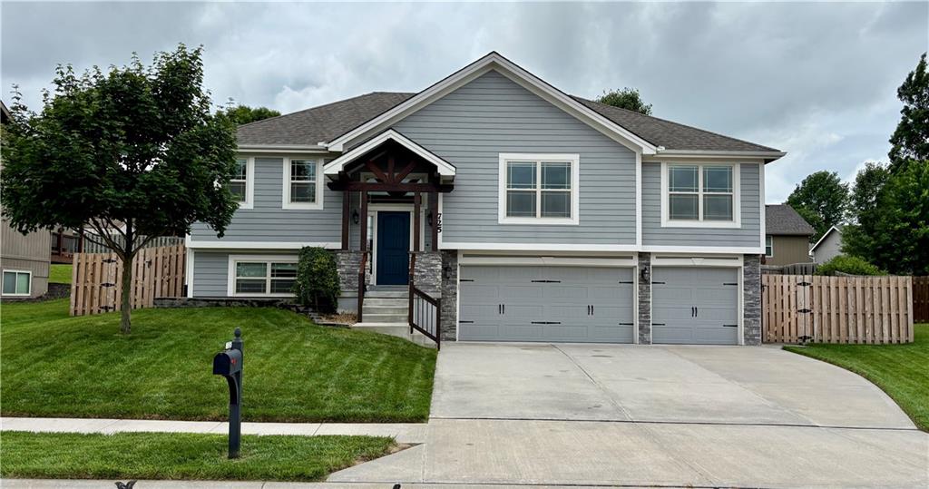 Listing Photo MLS #HMS2623227