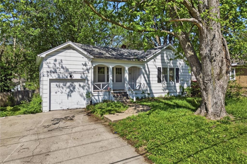 Listing Photo MLS #HMS2623254