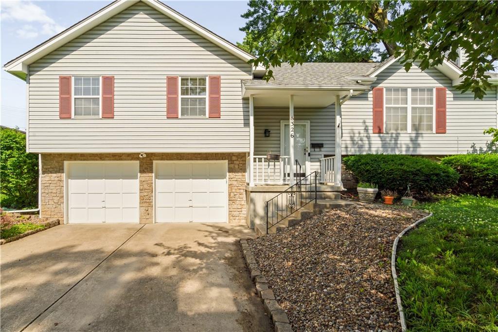 Listing Photo MLS #HMS2623265