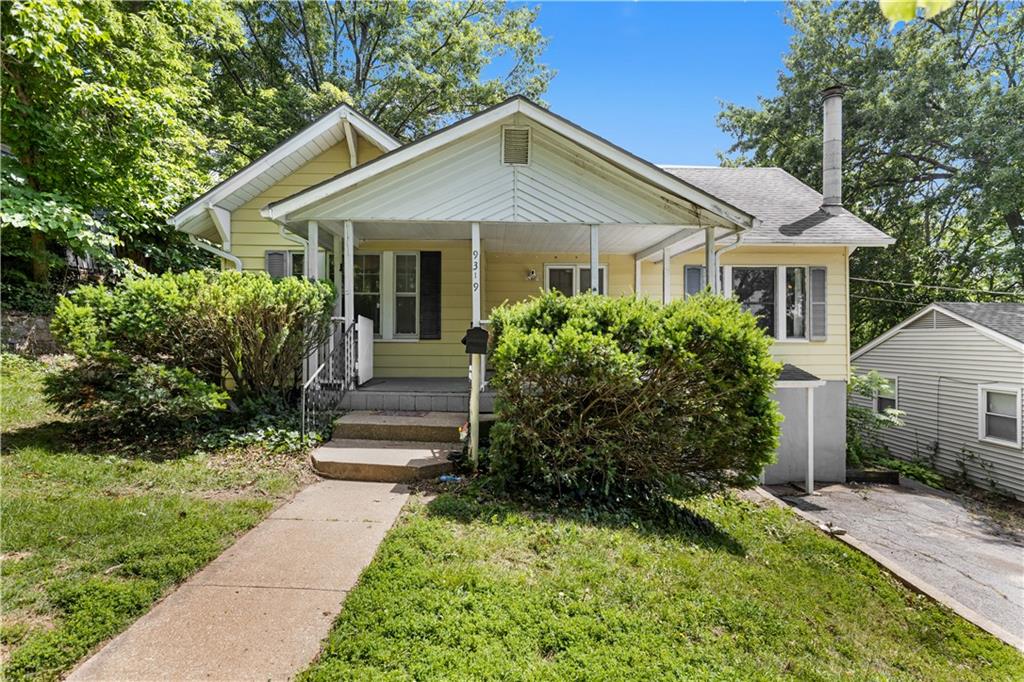 Listing Photo MLS #HMS2623268