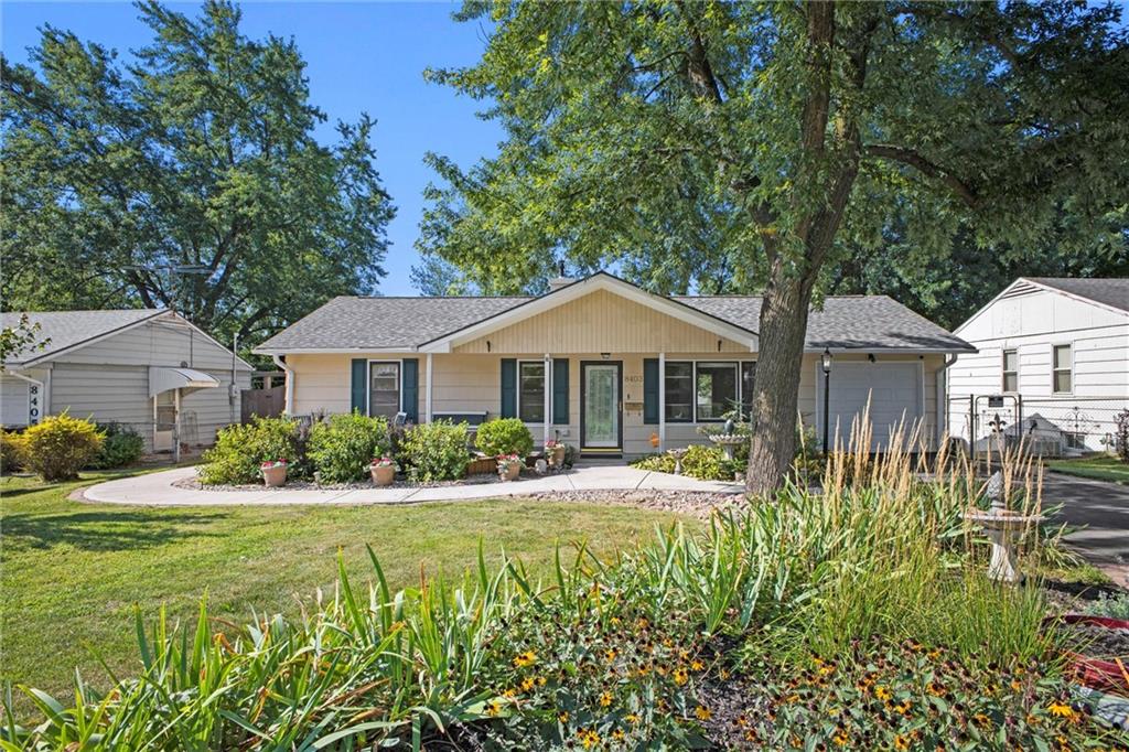 Listing Photo MLS #HMS2623394