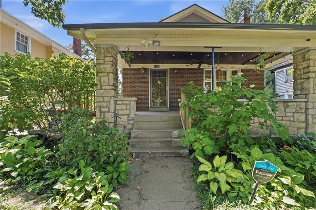 Listing Photo MLS #HMS2623442