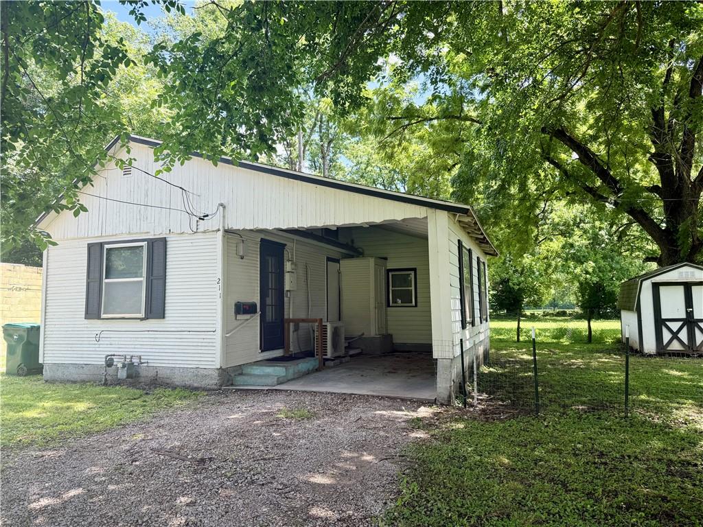 Listing Photo MLS #HMS2623510