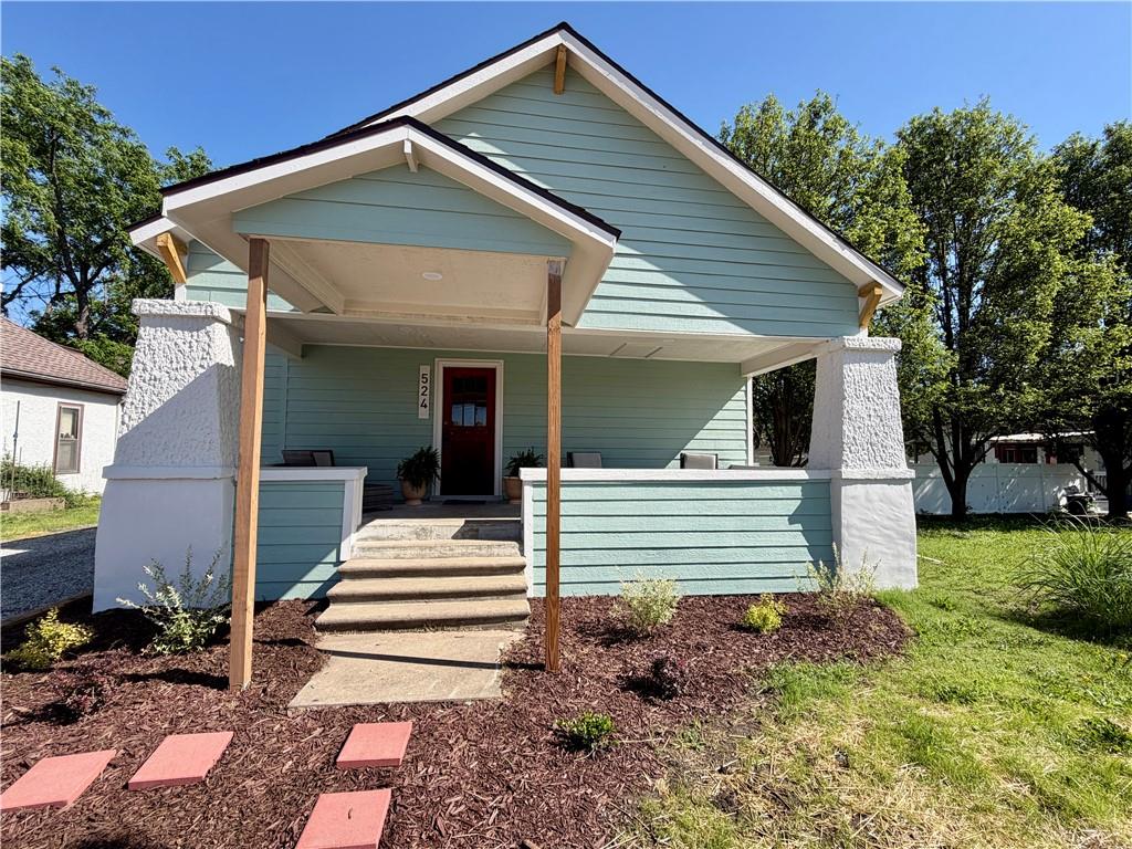 Listing Photo MLS #HMS2623591