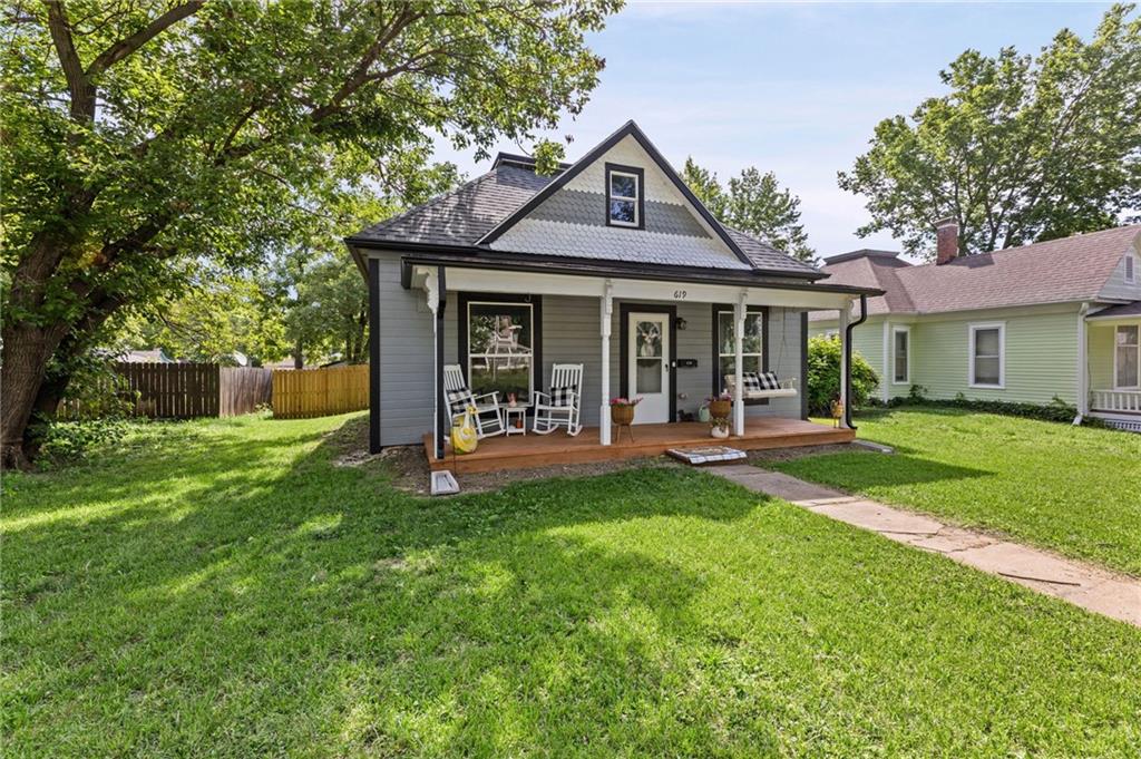 Listing Photo MLS #HMS2623652