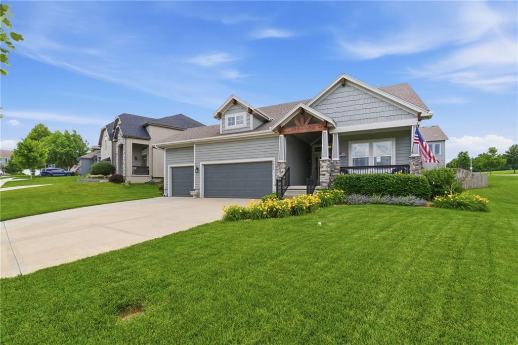 Listing Photo MLS #HMS2623684