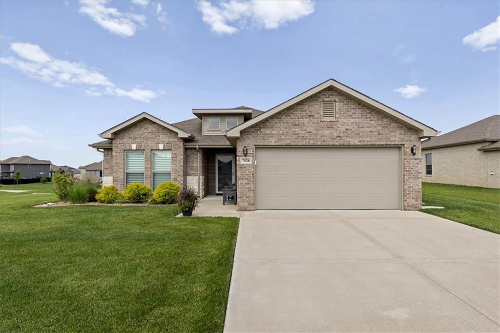 Listing Photo MLS #HMS2623711