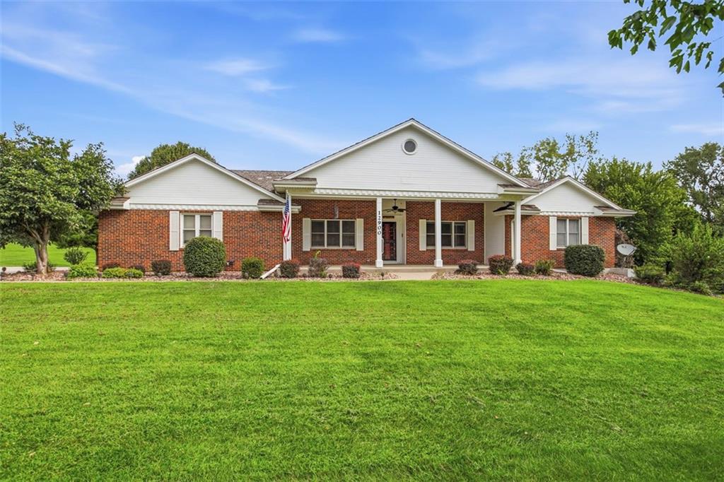 Listing Photo MLS #HMS2623754