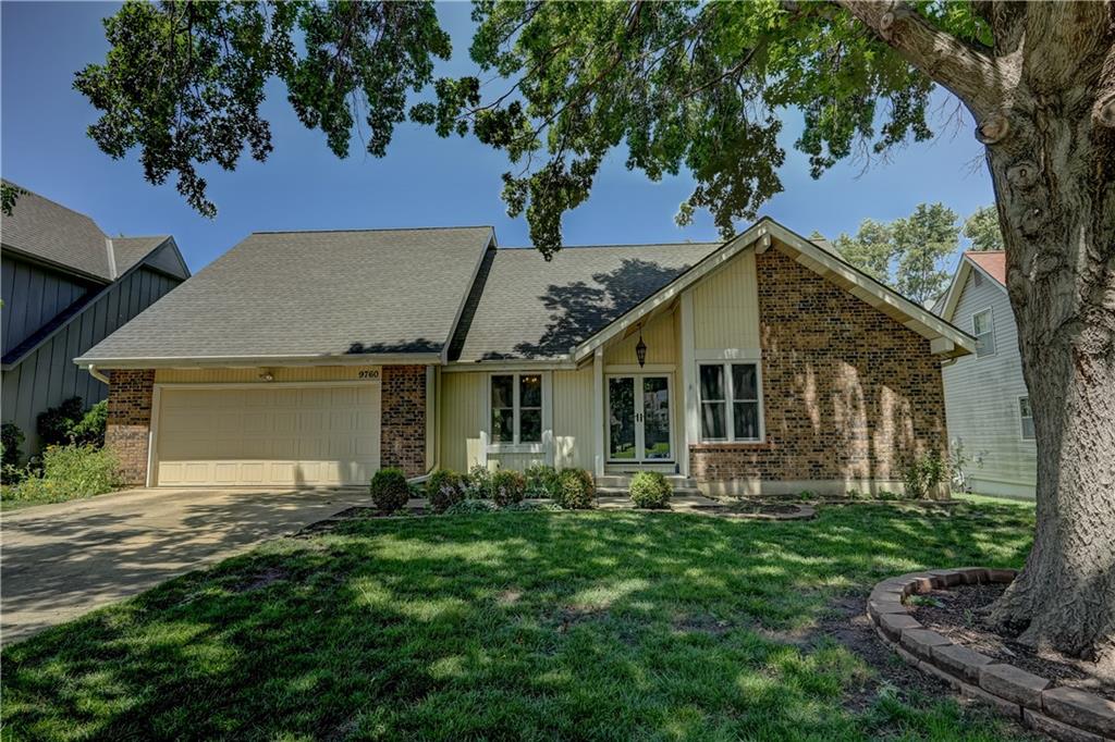 Listing Photo MLS #HMS2623779