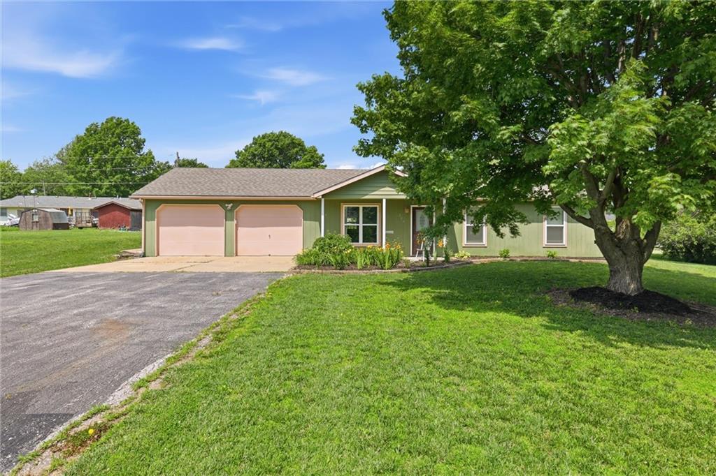 Listing Photo MLS #HMS2623807