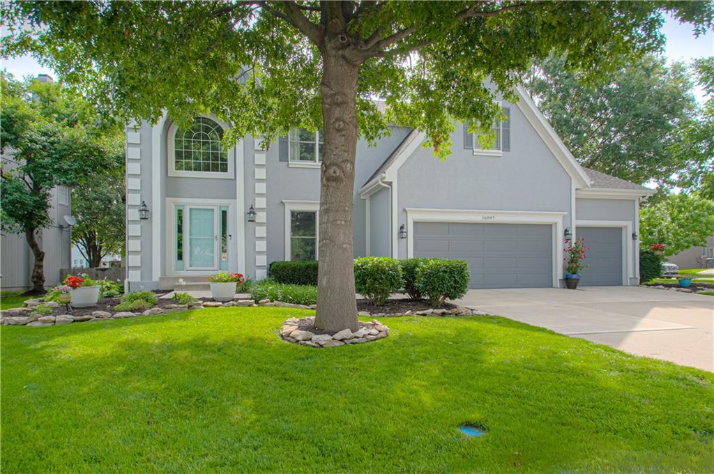 Listing Photo MLS #HMS2623828