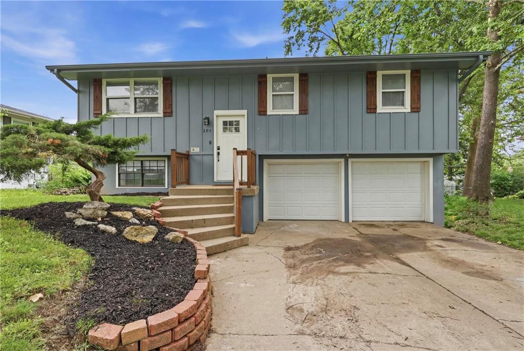 Listing Photo MLS #HMS2623845