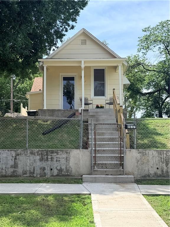 Listing Photo MLS #HMS2623860