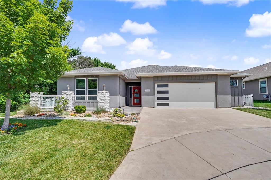 Listing Photo MLS #HMS2623876