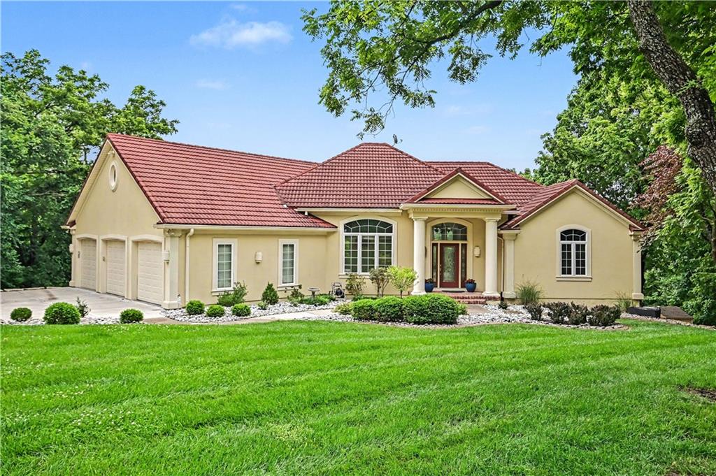 Listing Photo MLS #HMS2623918