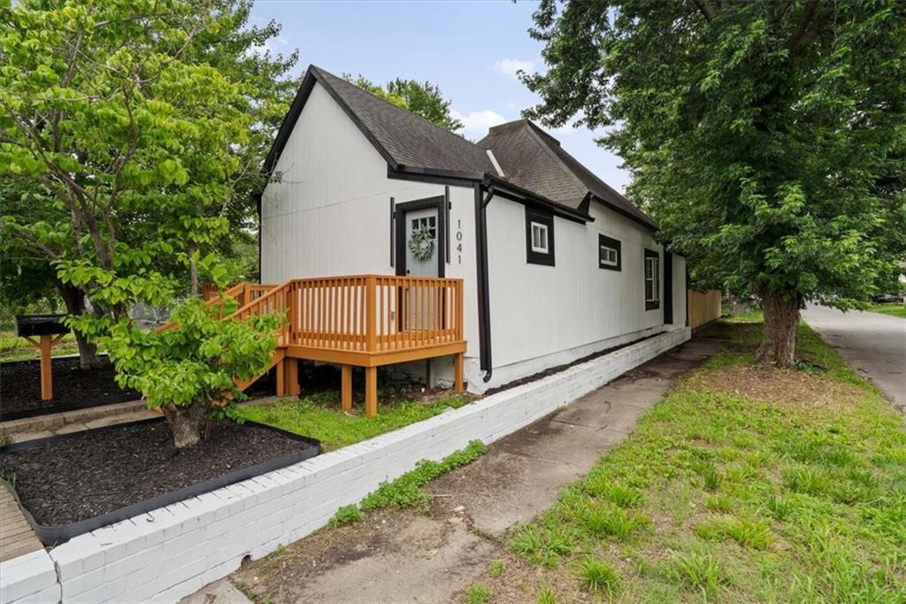 Listing Photo MLS #HMS2623954