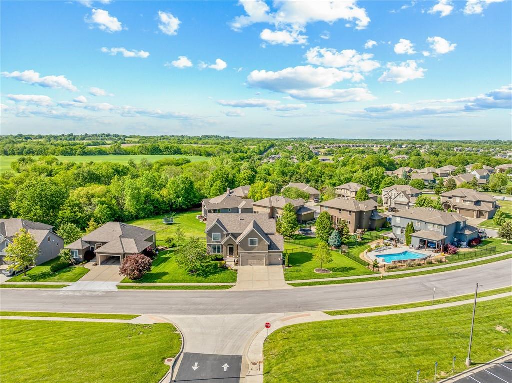 Listing Photo MLS #HMS2623983