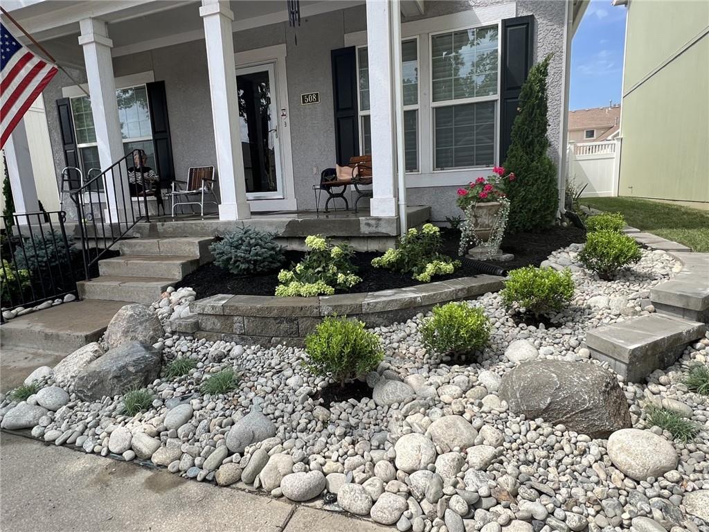Listing Photo MLS #HMS2624015