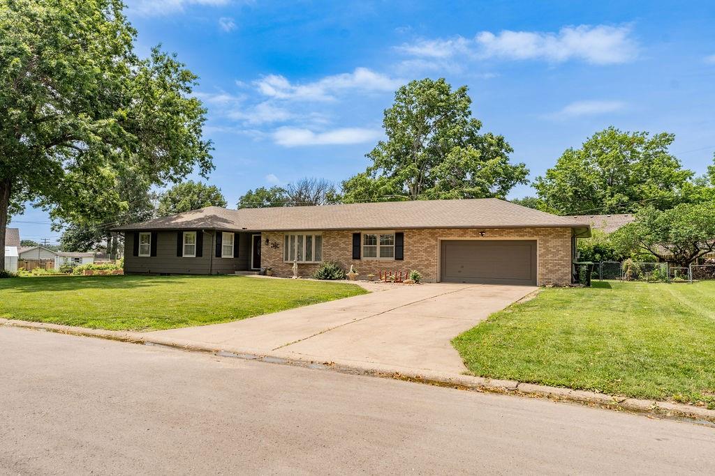Listing Photo MLS #HMS2624023